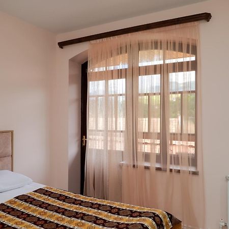Hotel Dilijan Old Center Экстерьер фото