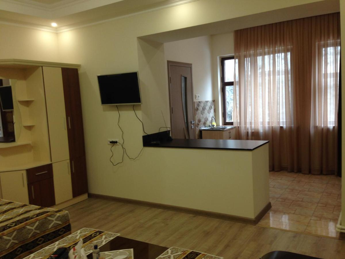 Hotel Dilijan Old Center Экстерьер фото