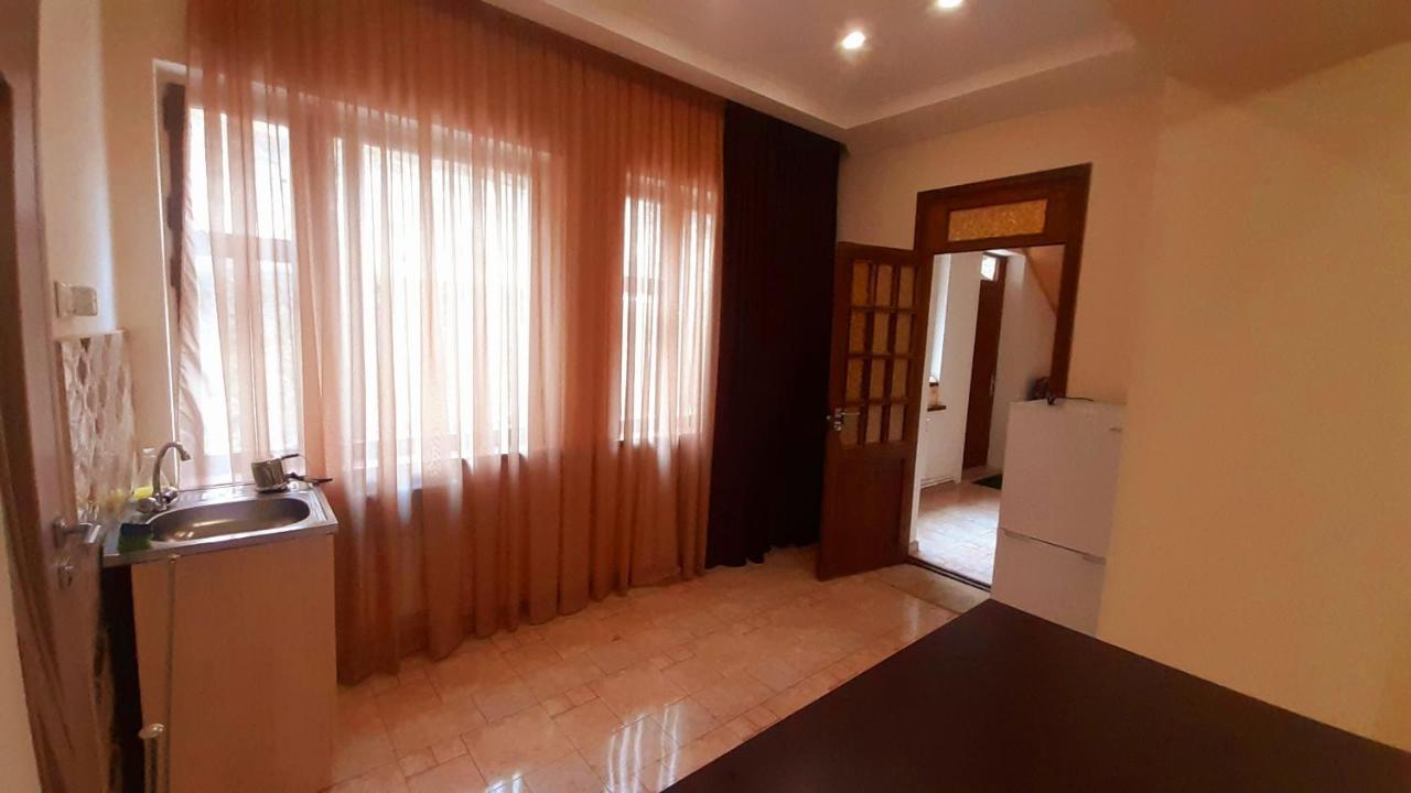 Hotel Dilijan Old Center Экстерьер фото