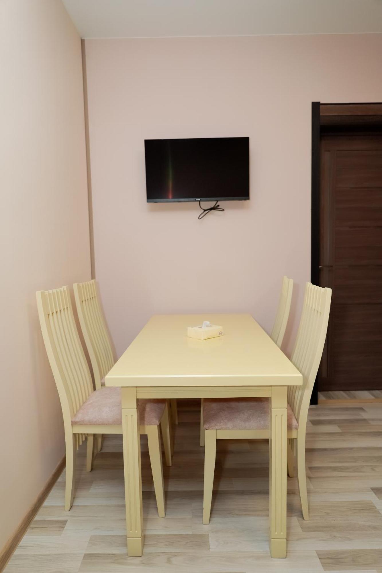 Hotel Dilijan Old Center Экстерьер фото
