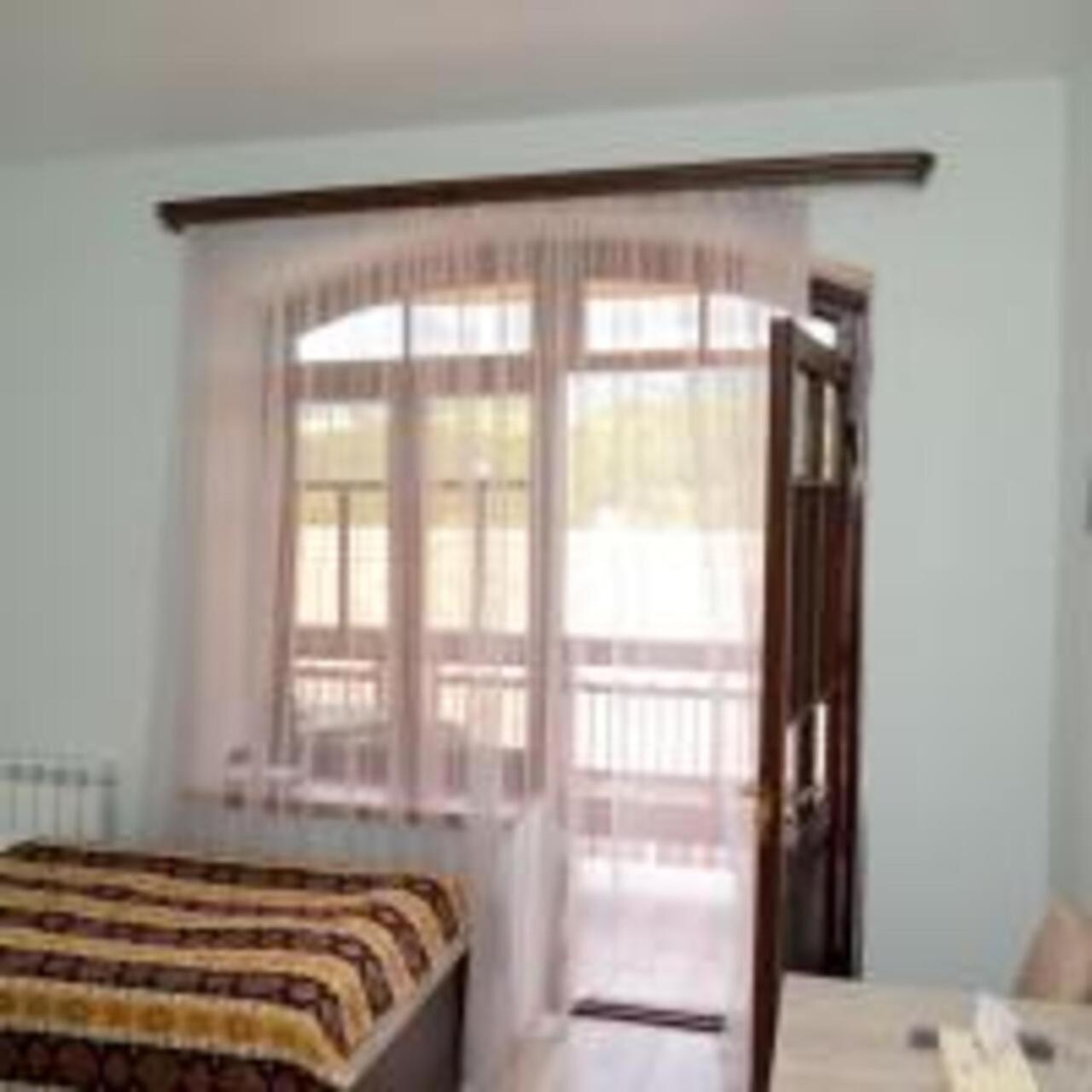 Hotel Dilijan Old Center Экстерьер фото
